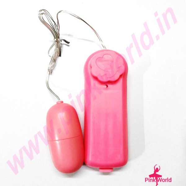Busty Girl Vibrating Pocket Pussy Masturbator. - Image 6